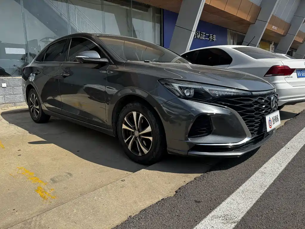 Changan Eado — миниатюра 3