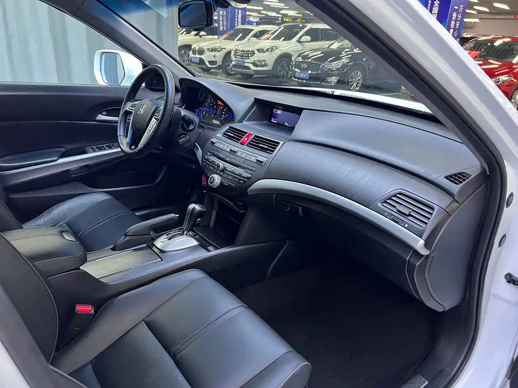 Honda Crosstour — миниатюра 12