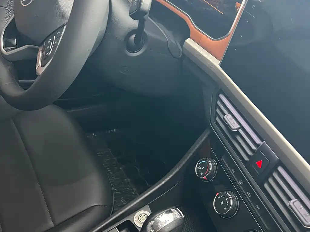 Volkswagen Bora — миниатюра 14