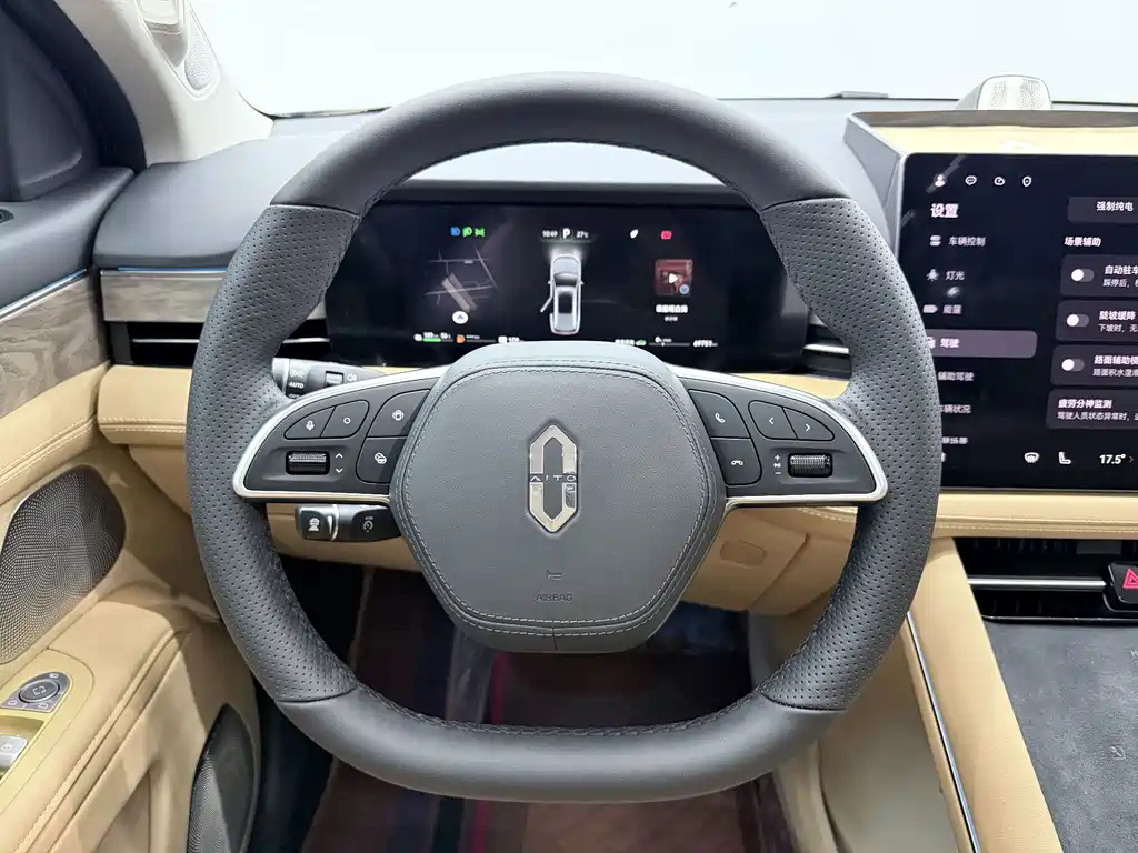 AITO Wenjie AITO M7 — миниатюра 5