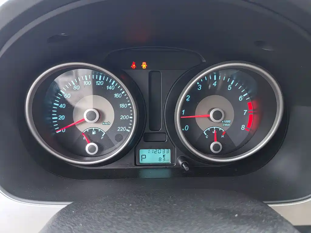 Buick Excelle — миниатюра 13
