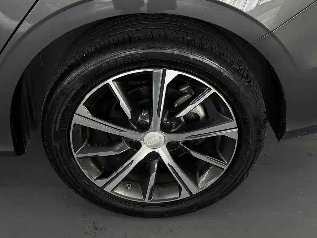 Geely Emgrand — миниатюра 14