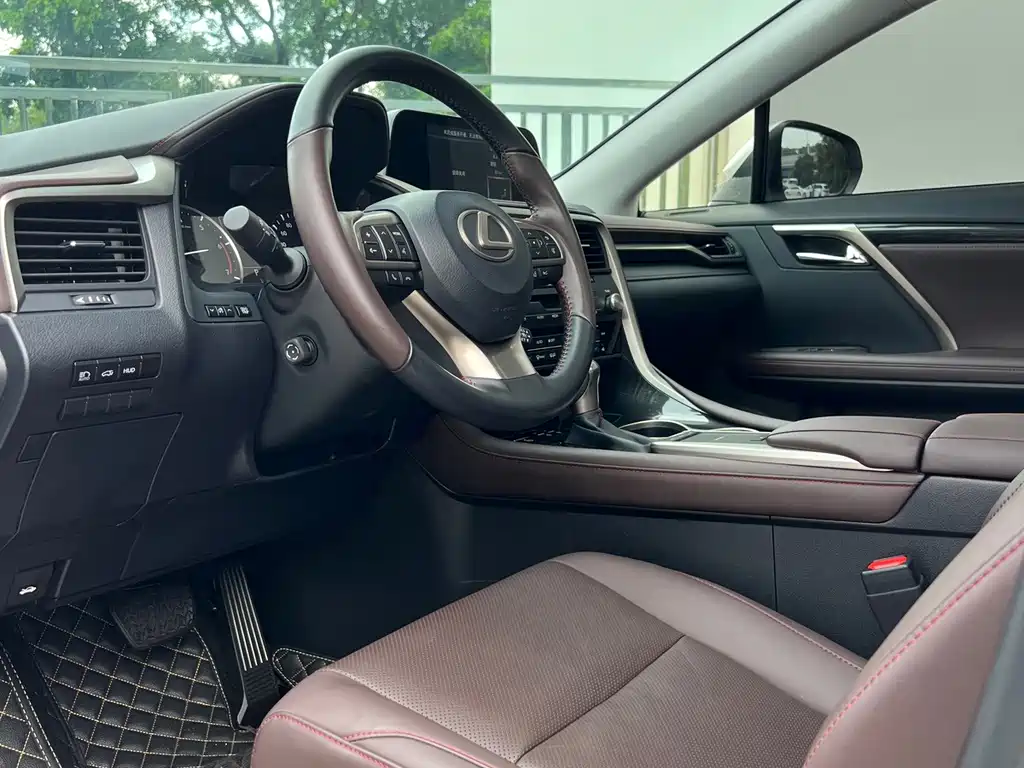 Lexus RX — миниатюра 4