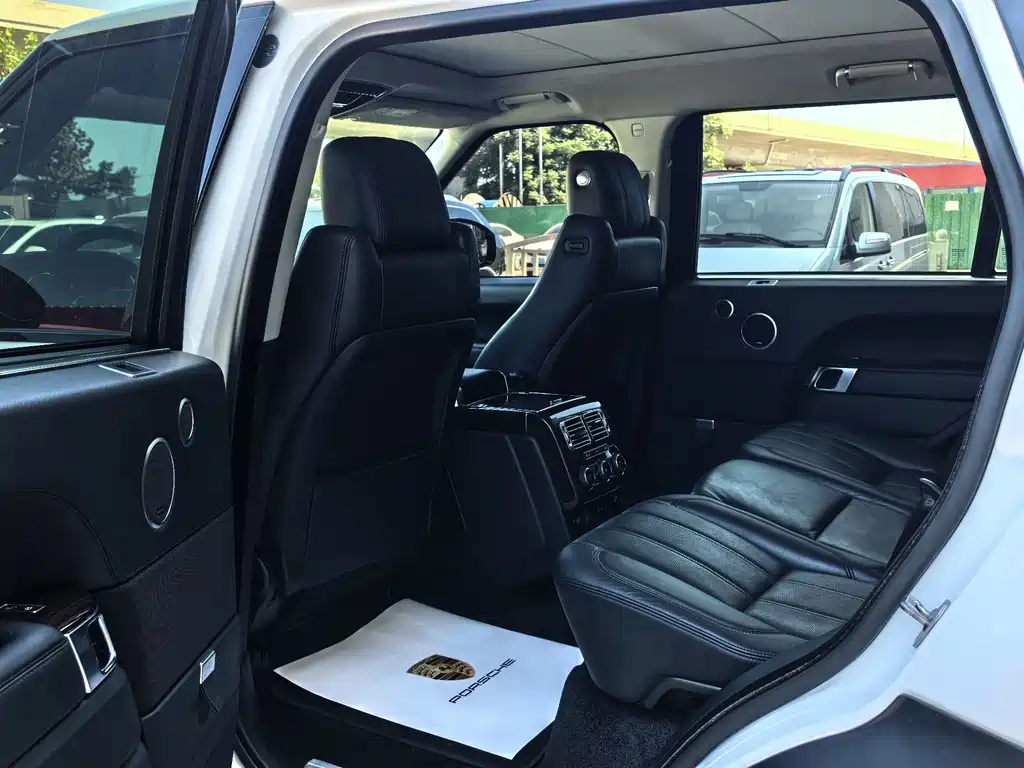 Land Rover Range Rover 2016 3.0 SC V6 Vogue Long Wheelbase