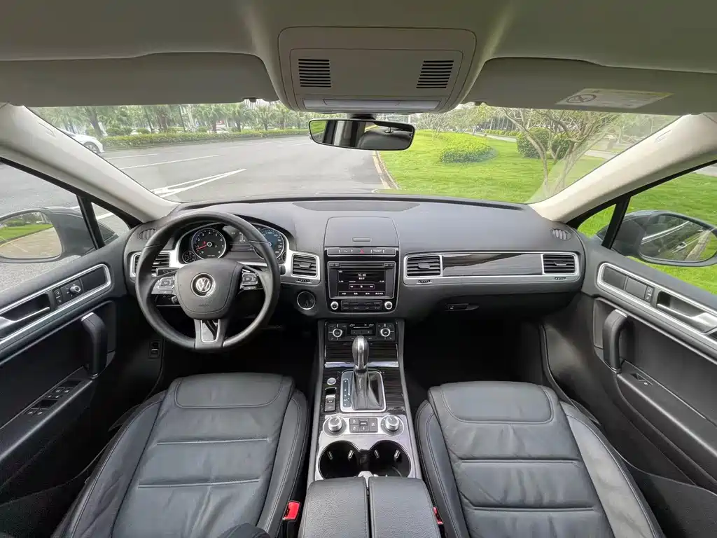 Volkswagen Touareg — миниатюра 7