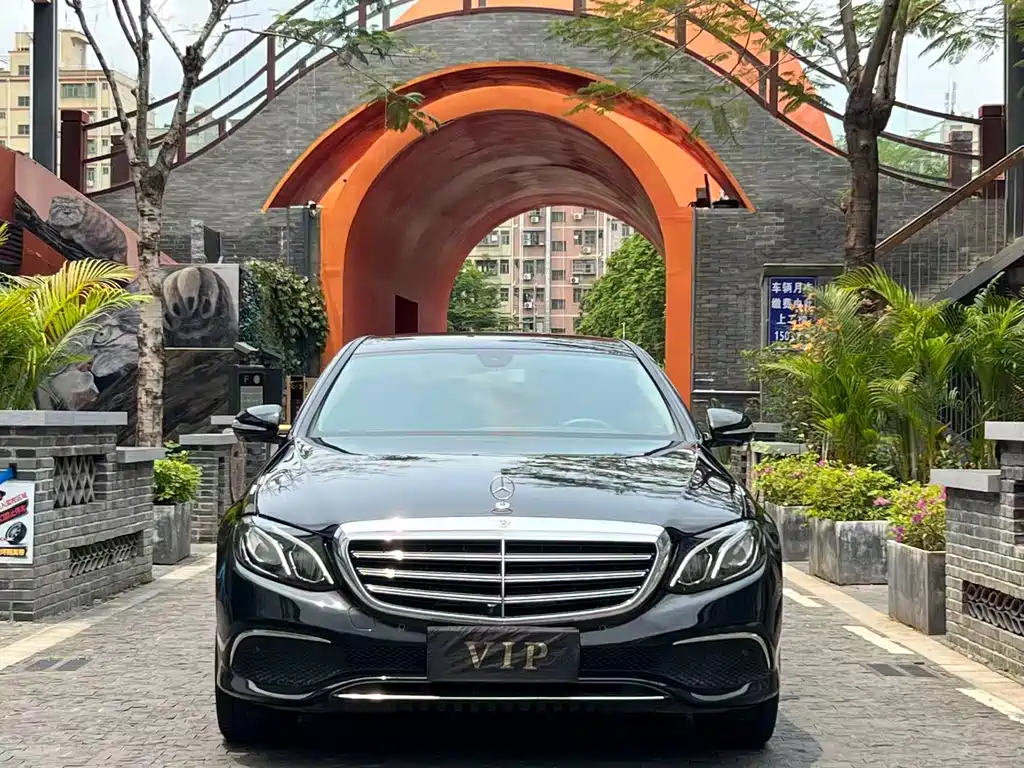 Mercedes-Benz E-Class E 2020 E 300 L Fashion
