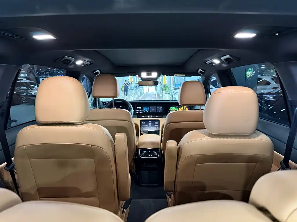 Li Auto Li ONE — миниатюра 12