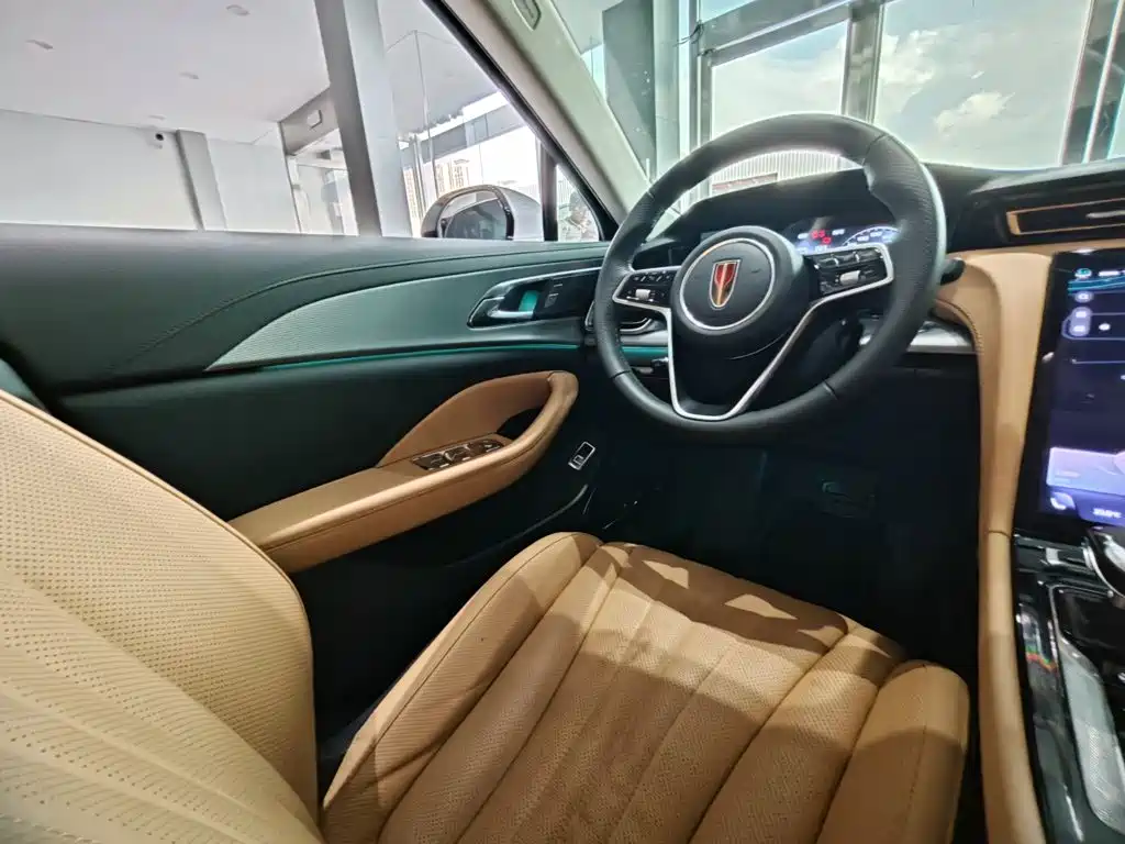 Hongqi Hongqi H5 — миниатюра 4