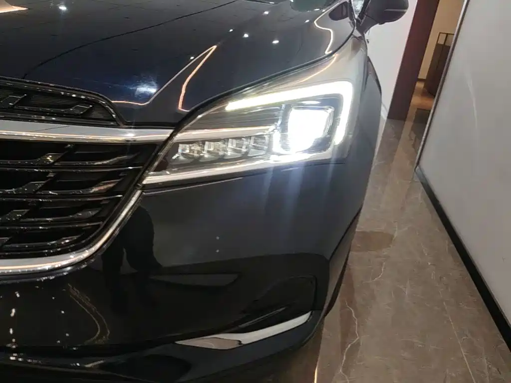 Buick Envision Plus — миниатюра 24