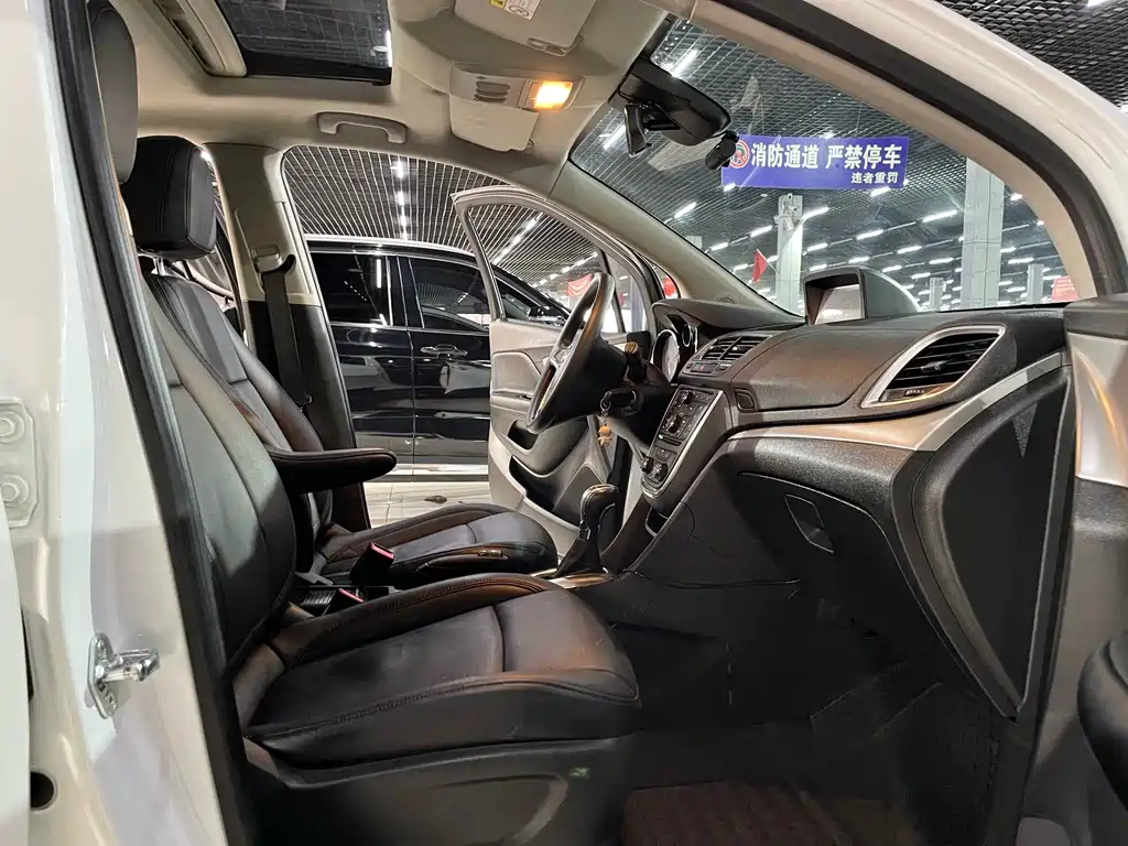 Buick Encore — миниатюра 9