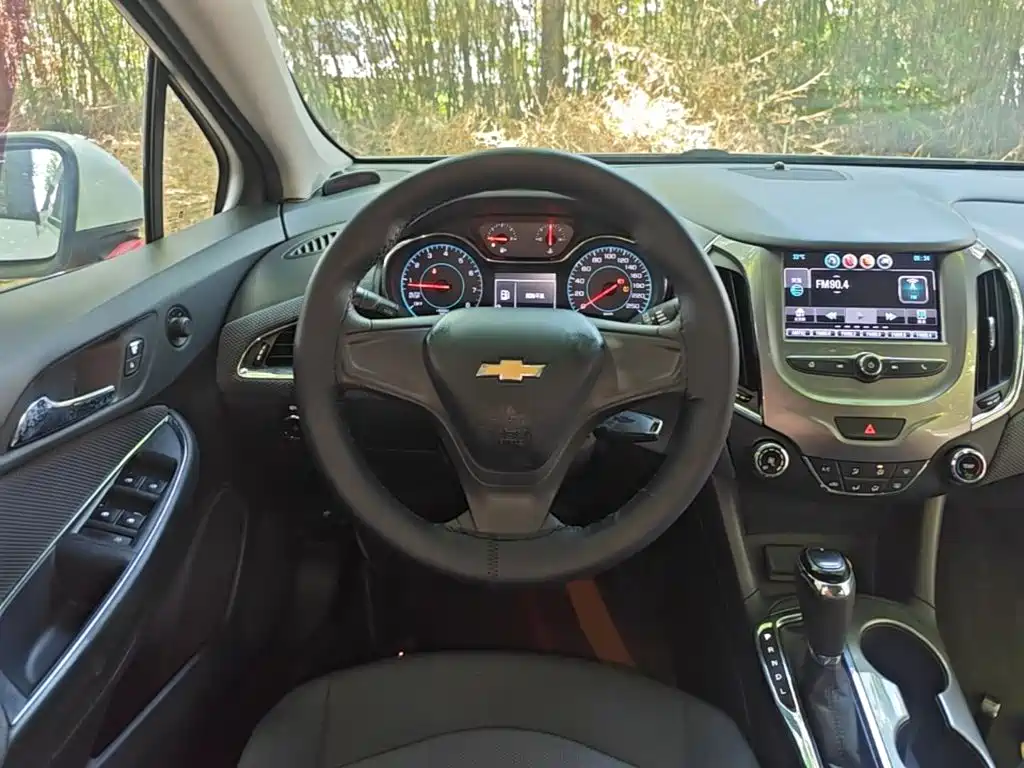 Chevrolet Cruze — миниатюра 7
