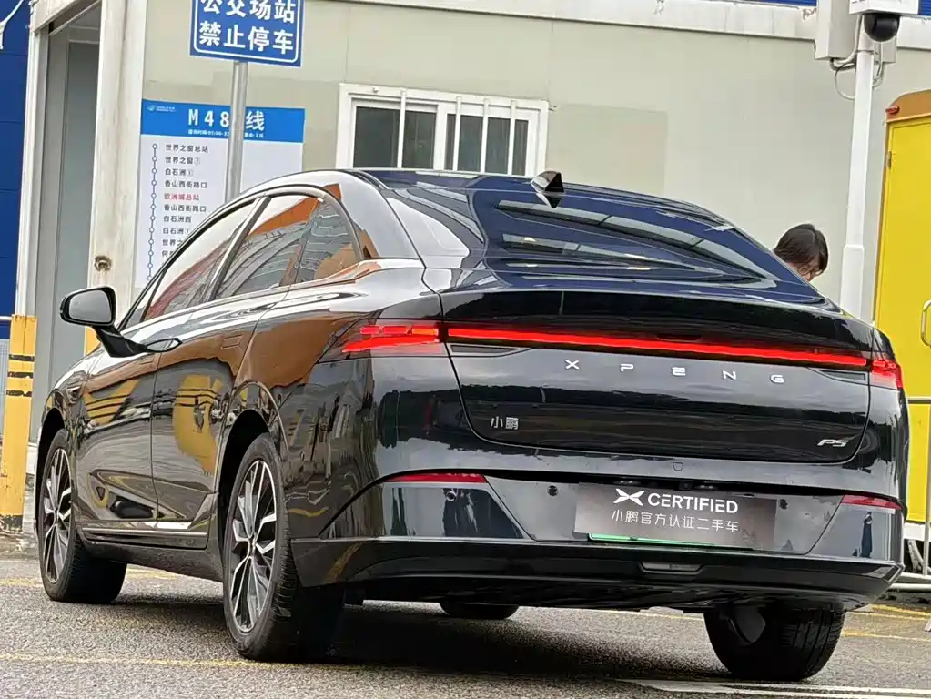 XPeng P5 — миниатюра 9