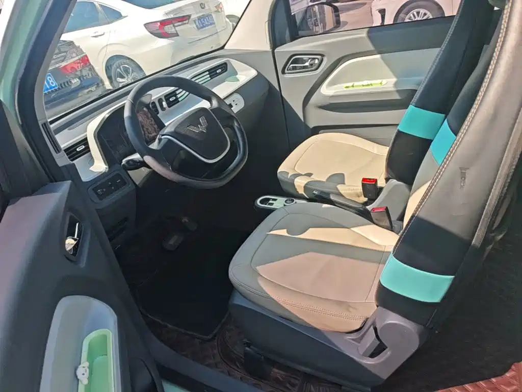 Wuling MINIEV — миниатюра 15