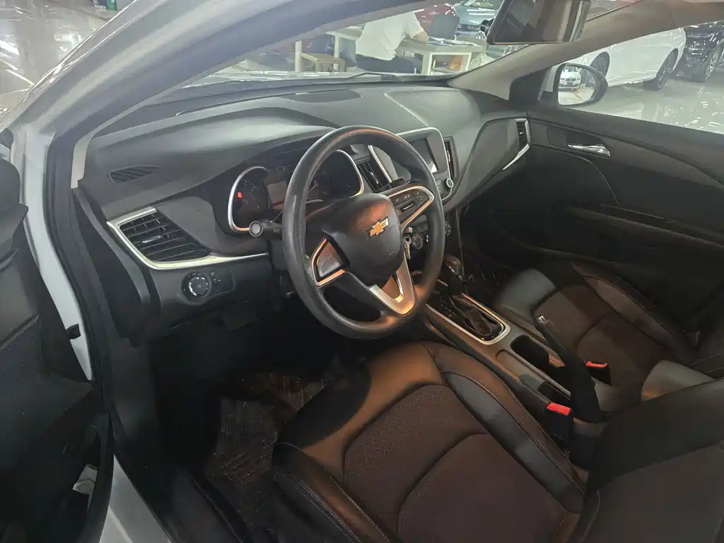 Chevrolet Cavalier — миниатюра 7