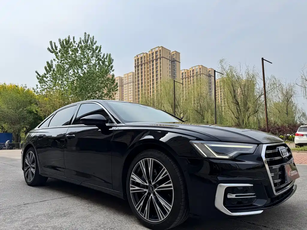 Audi A6L 2025