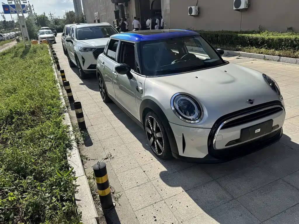 MINI Mini — миниатюра 3