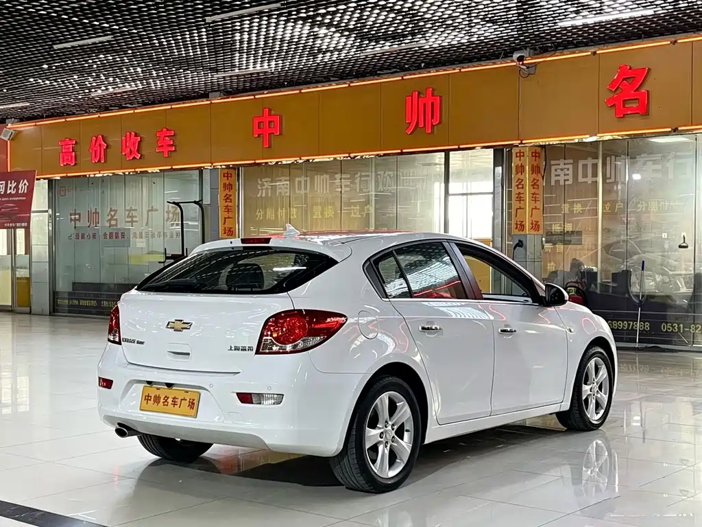 Chevrolet Cruze — миниатюра 4