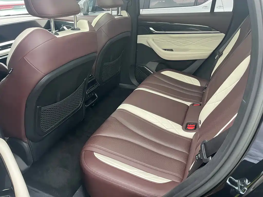 Geely Xingyue L — миниатюра 10