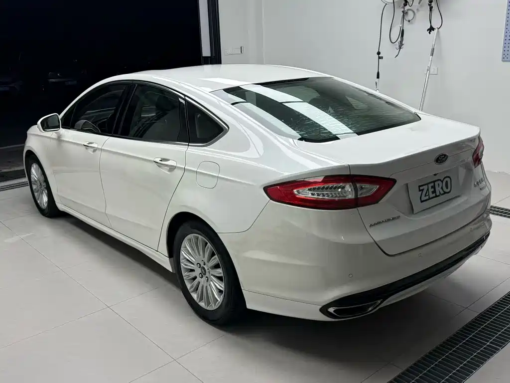 Ford Mondeo — миниатюра 4