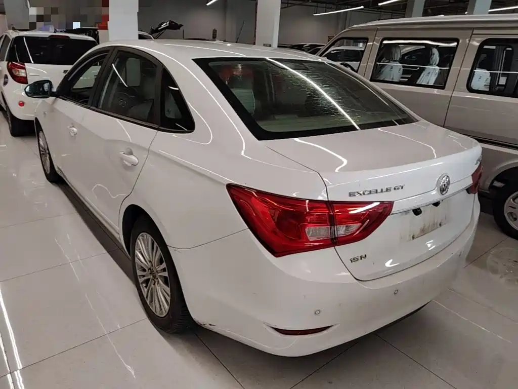Buick Excelle — миниатюра 5