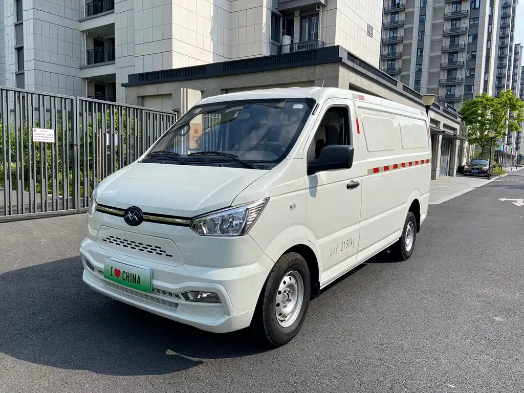 Geely Shuailing 2024