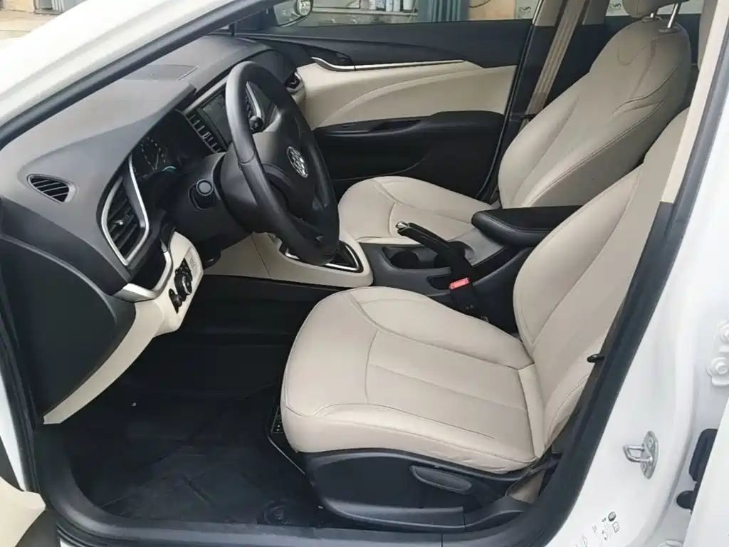 Buick Excelle — миниатюра 15