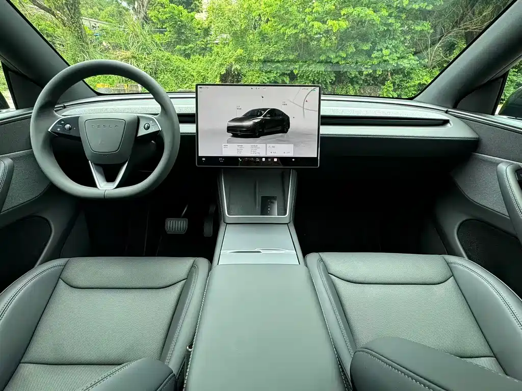 Tesla Model Y — фотографии объявления, Фото 6