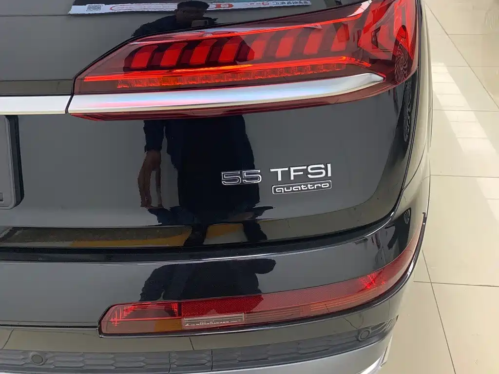 Audi Q7 — миниатюра 17