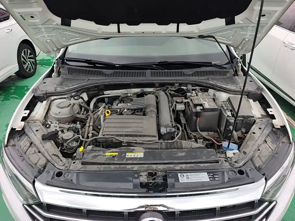 Volkswagen Sagitar — миниатюра 20