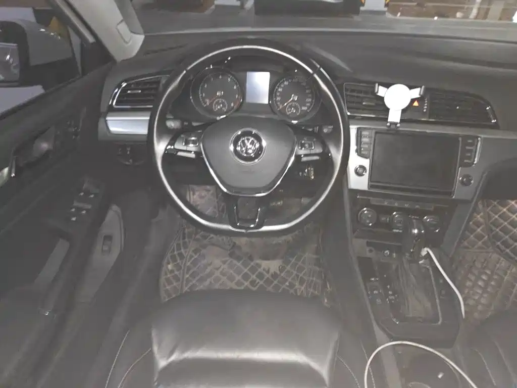 Volkswagen Lamando — миниатюра 6