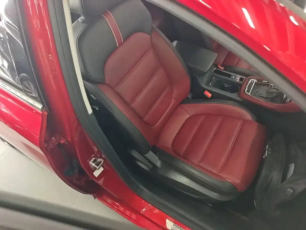 MG MG6 — миниатюра 25