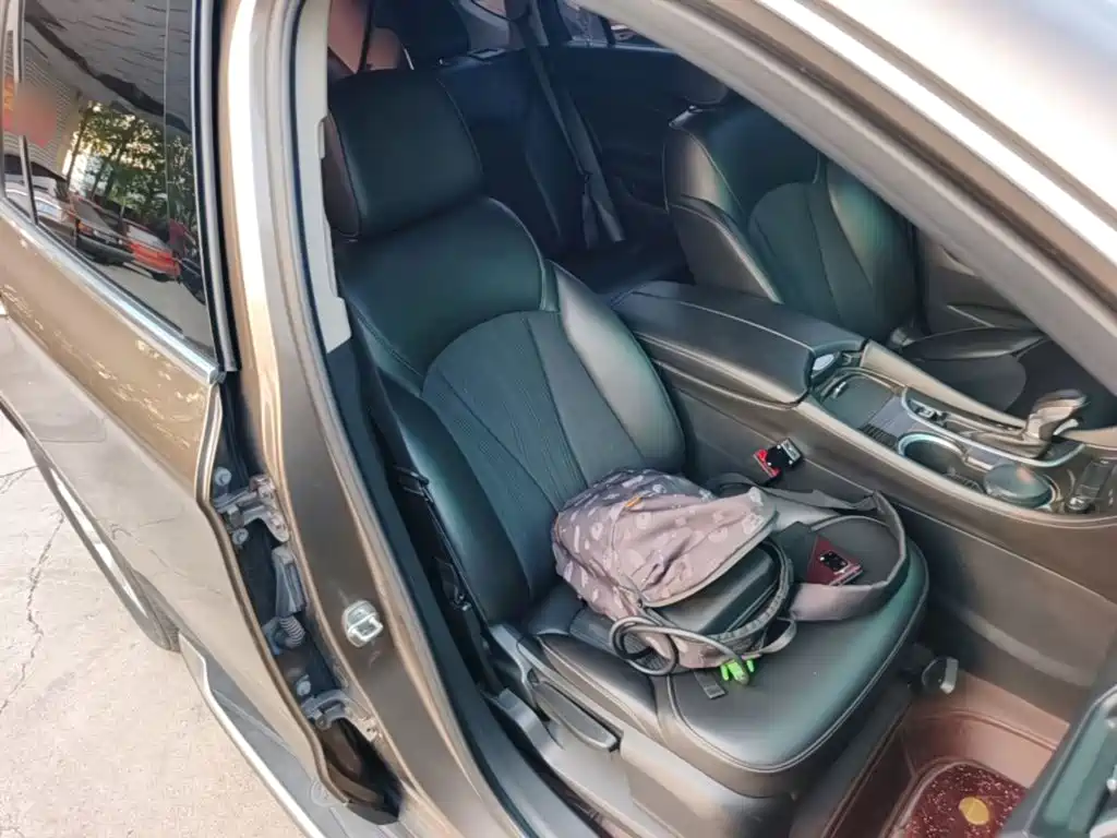 Buick Envision Plus — миниатюра 25