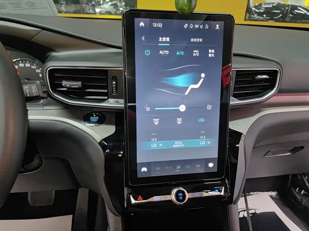 Ford Explorer — миниатюра 13