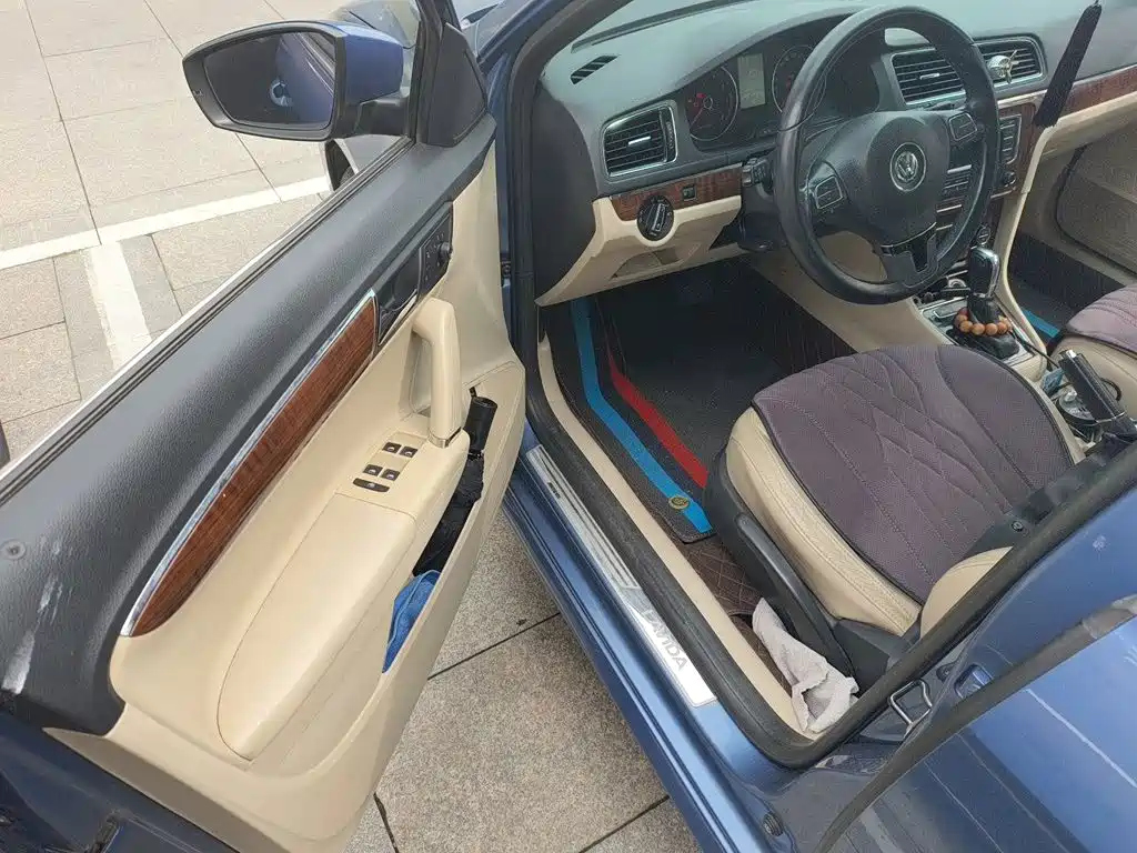 Volkswagen Lavida — миниатюра 12