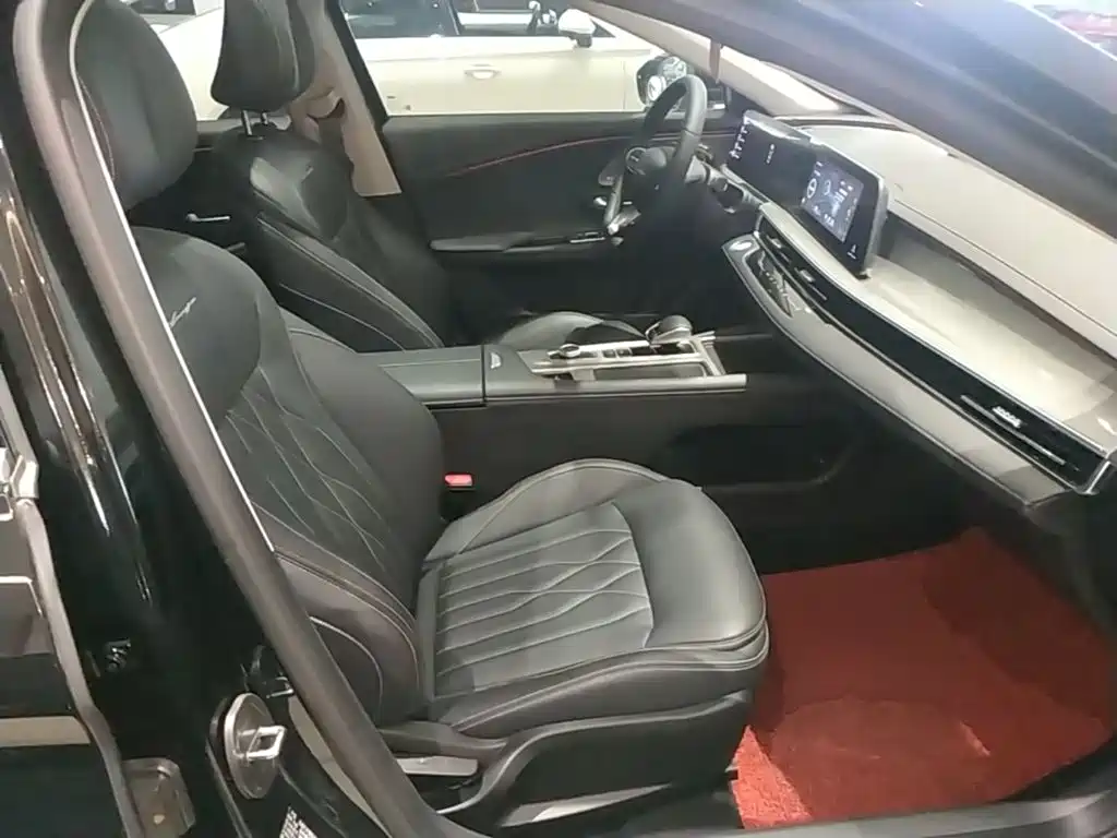 Chery Arrizo 8 — миниатюра 25