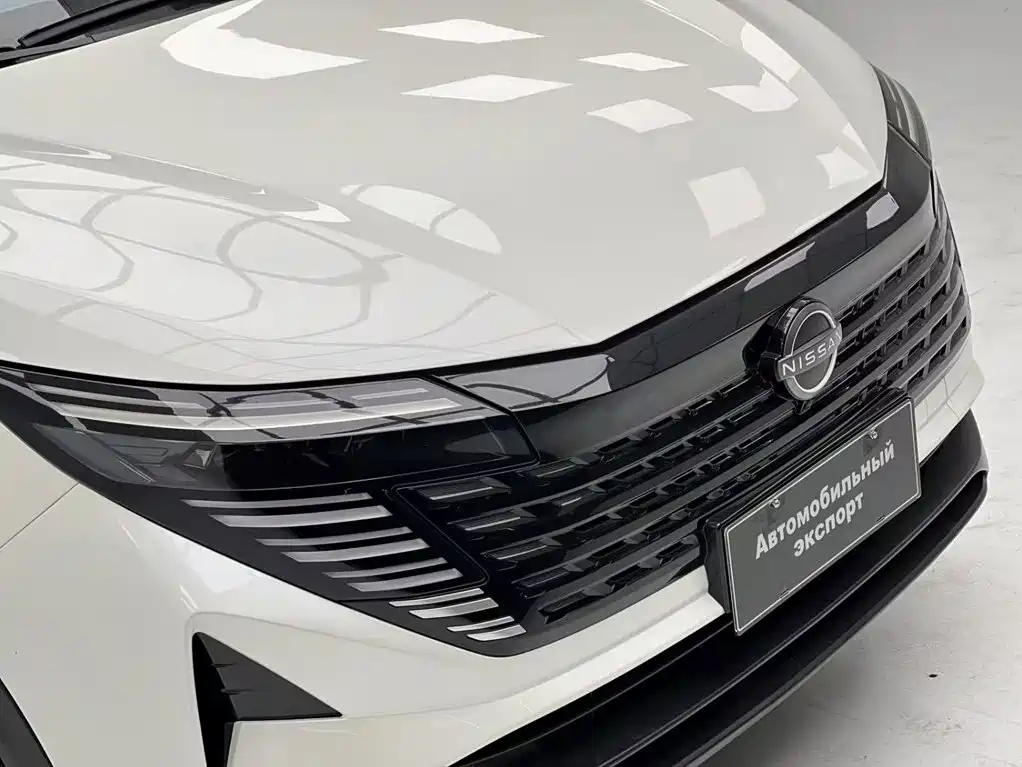 Nissan Qashqai — миниатюра 5