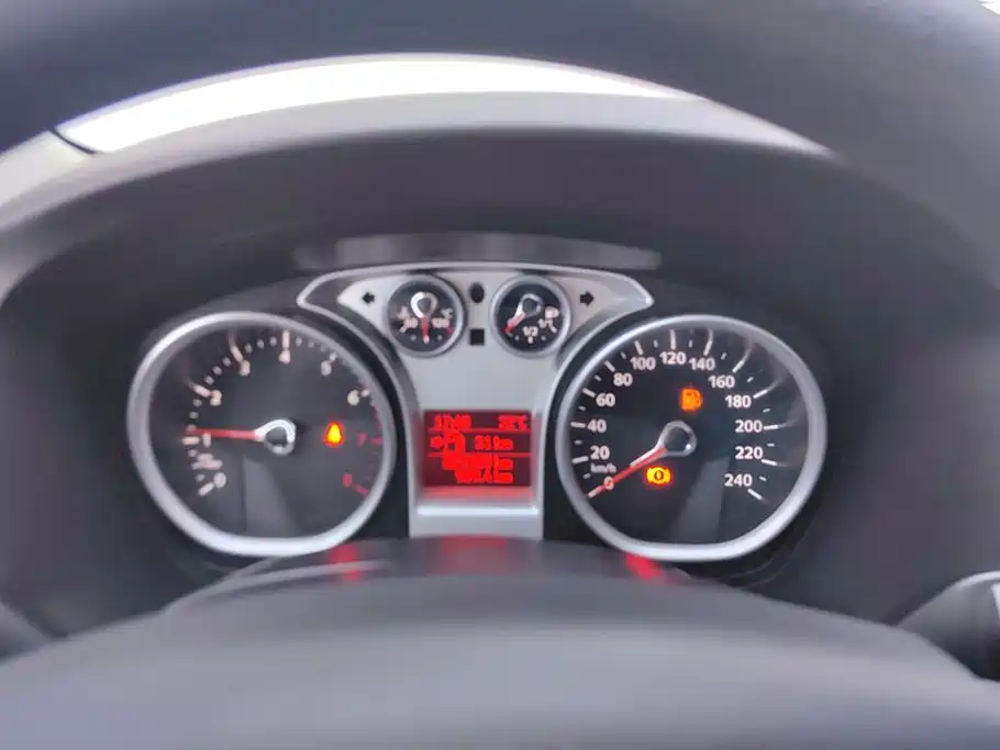 Ford Focus — миниатюра 14