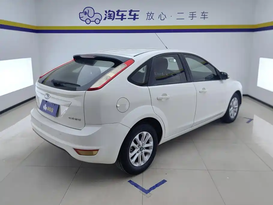 Ford Focus — миниатюра 3