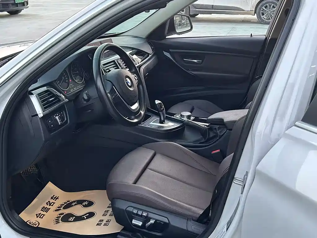 BMW 3 Series — миниатюра 6
