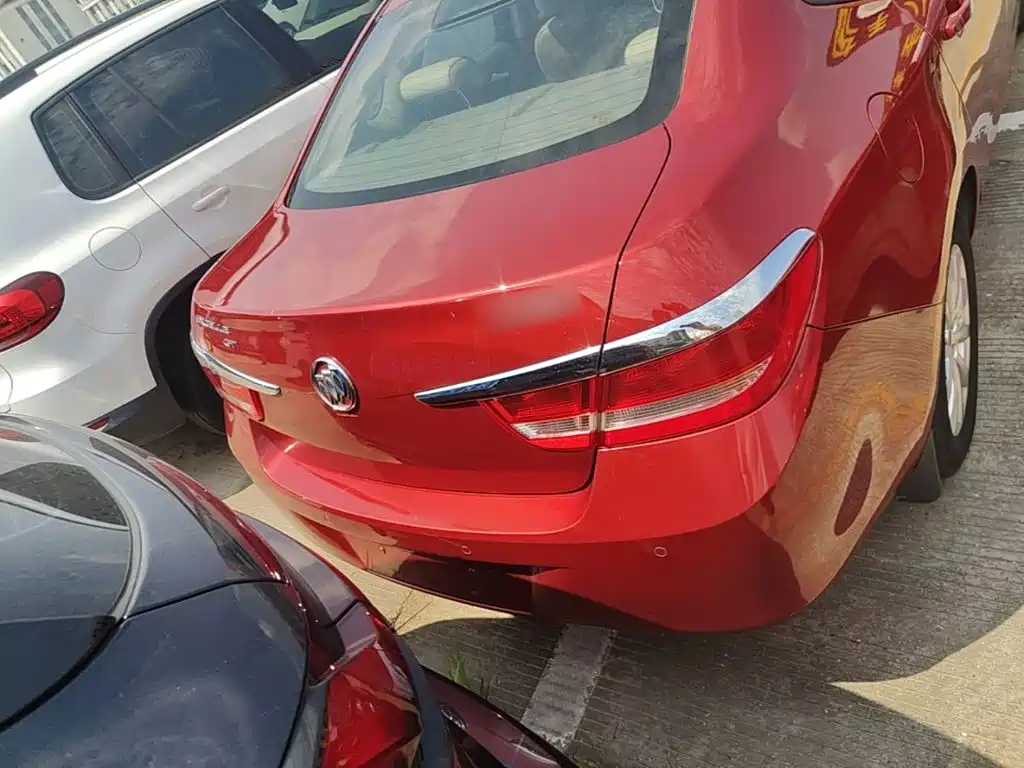 Buick Excelle — миниатюра 6