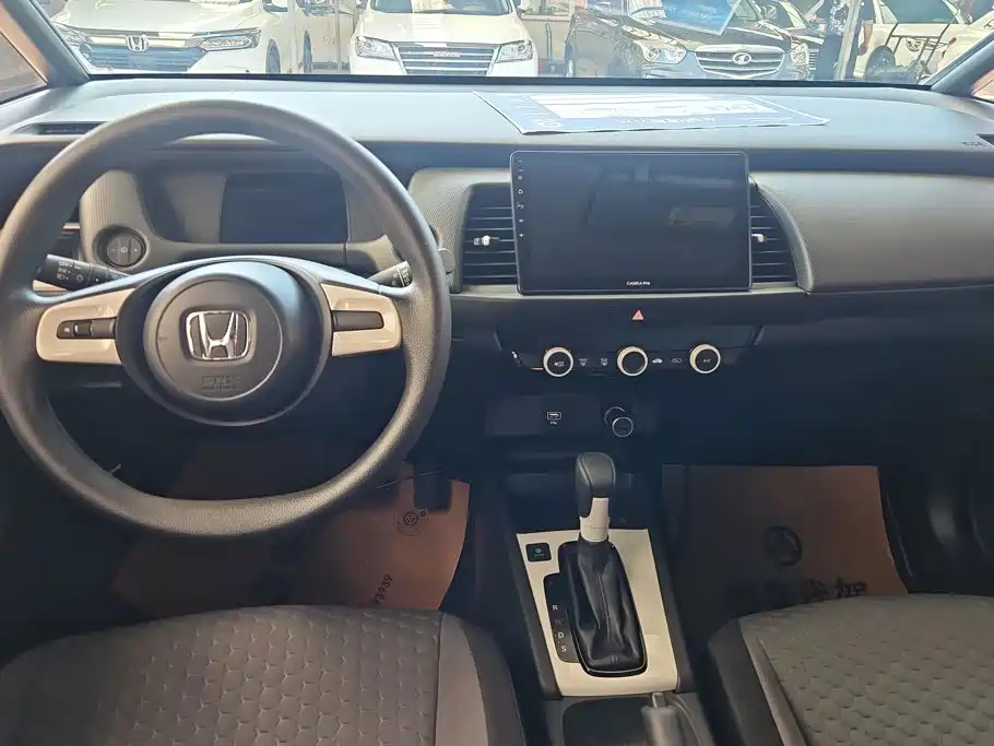 Honda Fit — миниатюра 12