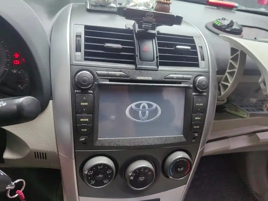 Toyota Corolla — миниатюра 13