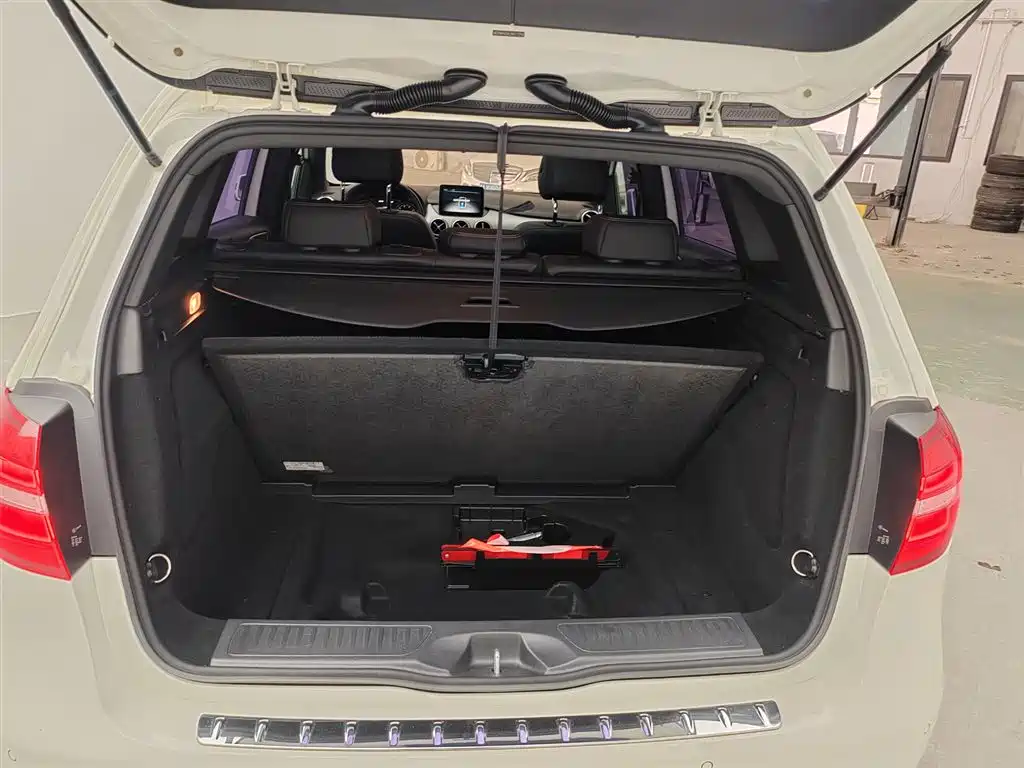 Mercedes-Benz B-Class — миниатюра 17