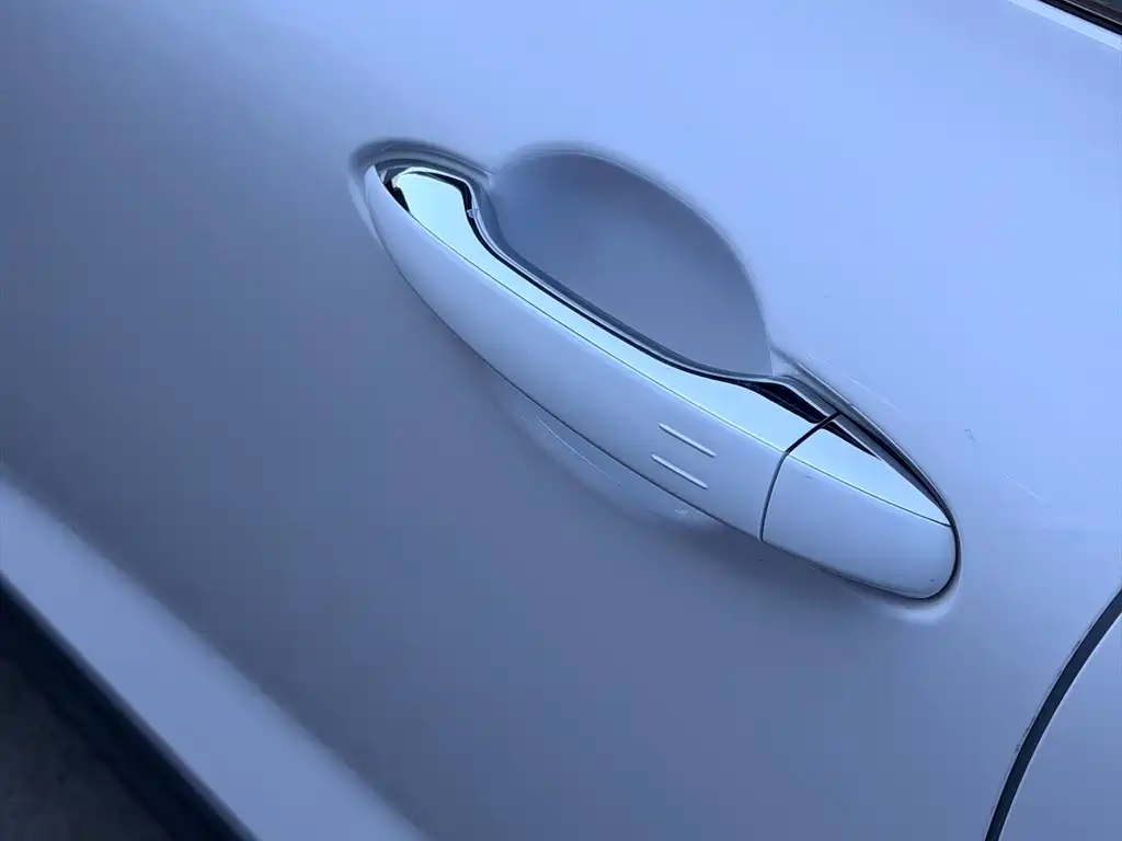 Geely Emgrand GS — миниатюра 13