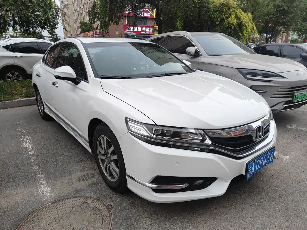 Honda Spirior — миниатюра 3