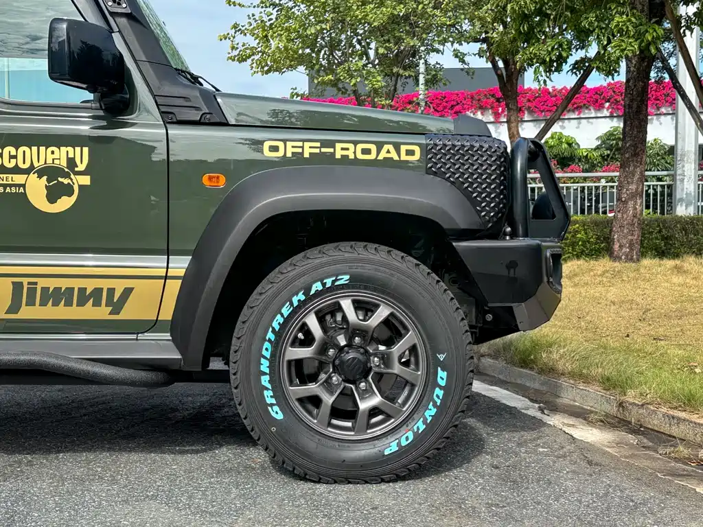 Suzuki Jimny — миниатюра 7