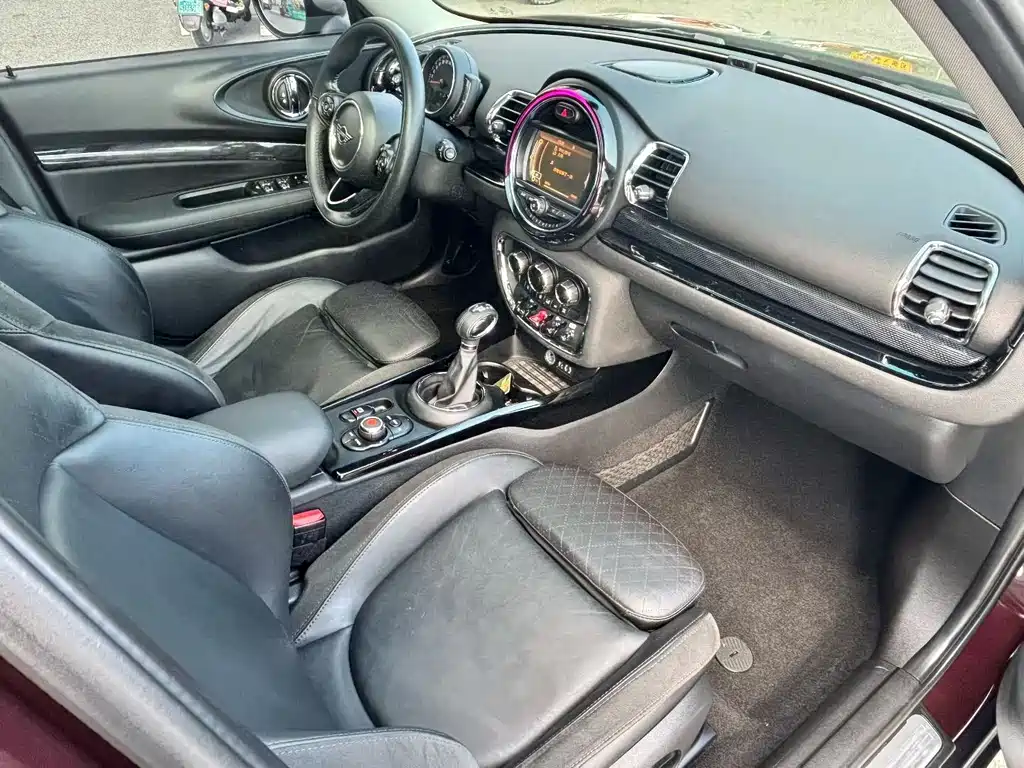 MINI Mini Clubman — миниатюра 7