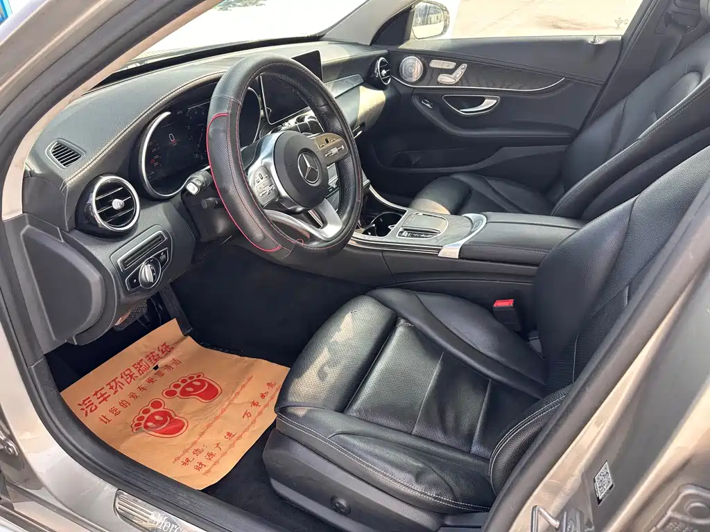 Mercedes-Benz C-Class — миниатюра 6