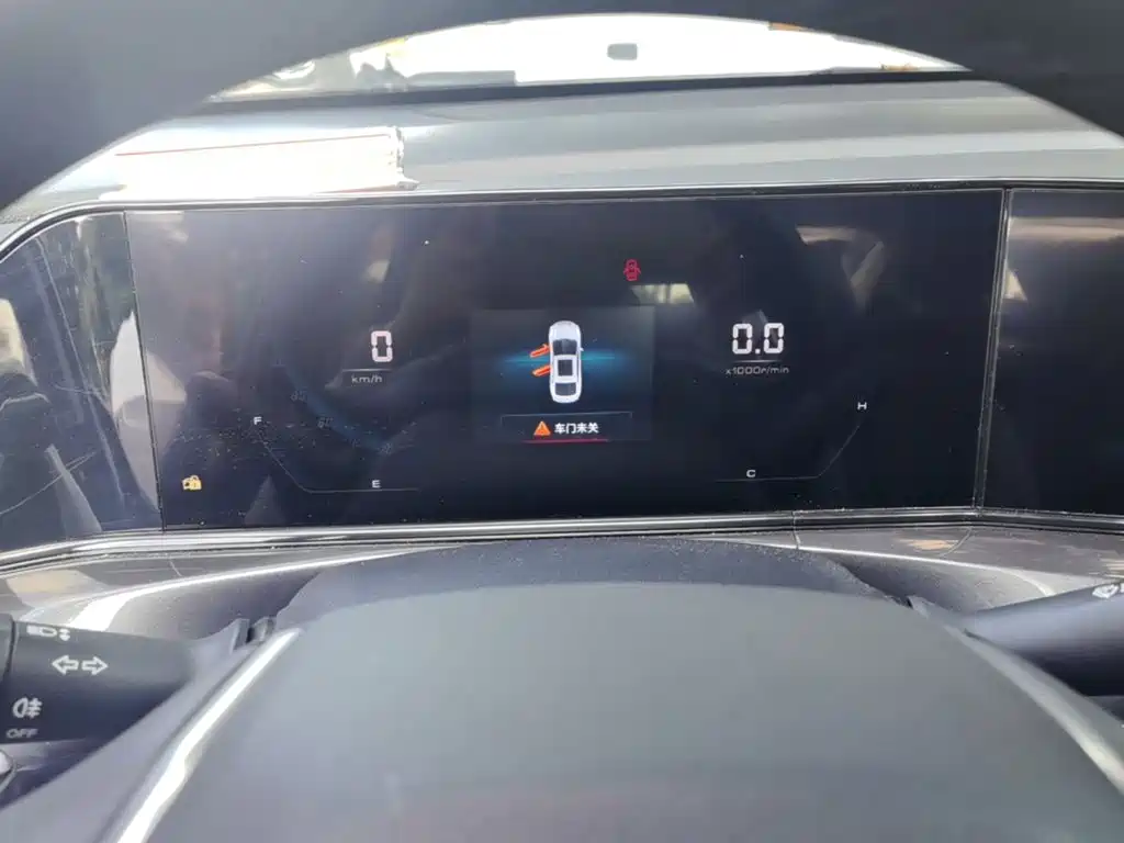 Changan Eado — миниатюра 8