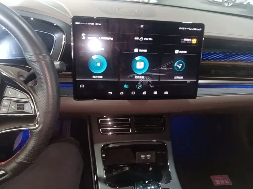 BYD Han — миниатюра 13